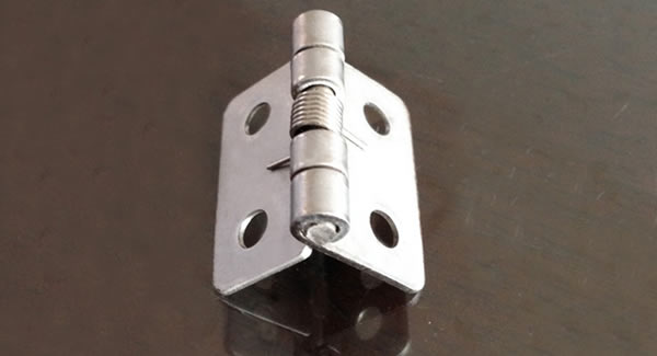 廣有五金教您如何選購一款好的鉸鏈