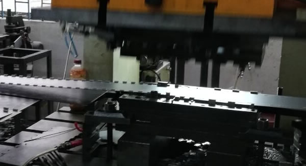 客戶滿意，長合頁，屏風合頁，重型合頁等東莞合頁，東莞鉸鏈訂單增多